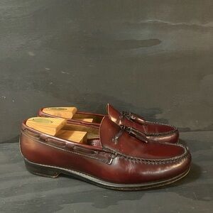 G.H. Bass Weejuns Loafers Men’s Size 11.5 Tassel Brown Burgundy Leather Slip On